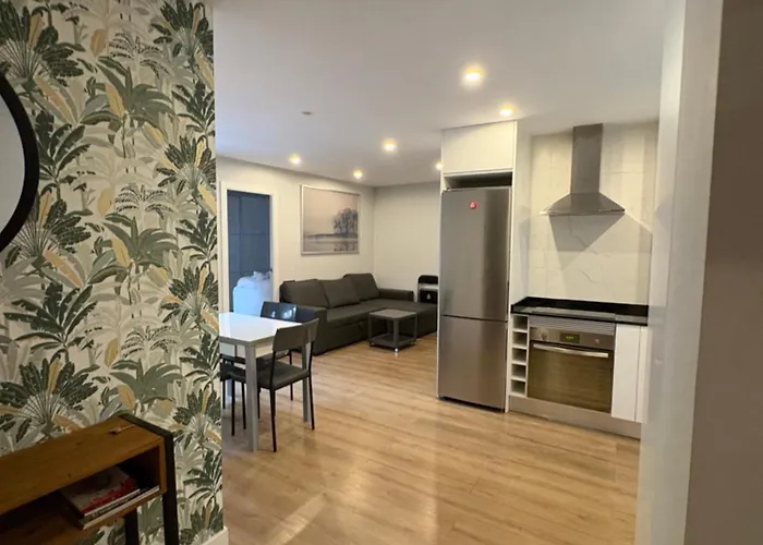 136a Moderno En Playa San Lorenzo By R2r Consulting * גיחון